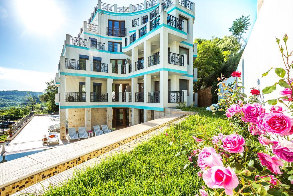 קברנה Aparthotel Prostor מראה חיצוני תמונה