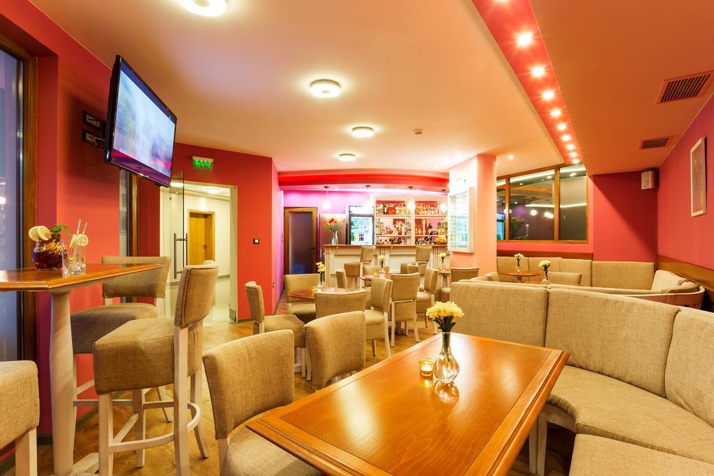 קברנה Aparthotel Prostor מראה חיצוני תמונה